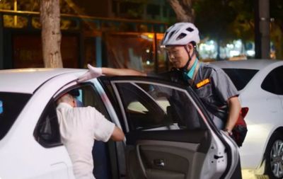 酒后兩小時(shí)未歸，找代駕竟遭嫌棄？車主吐槽 他們連車都不想上